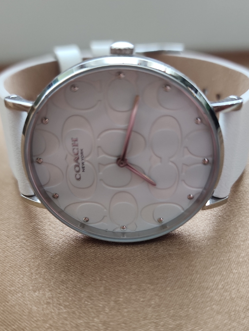 COACH Women's White Signature Dial Leather Strap Watch